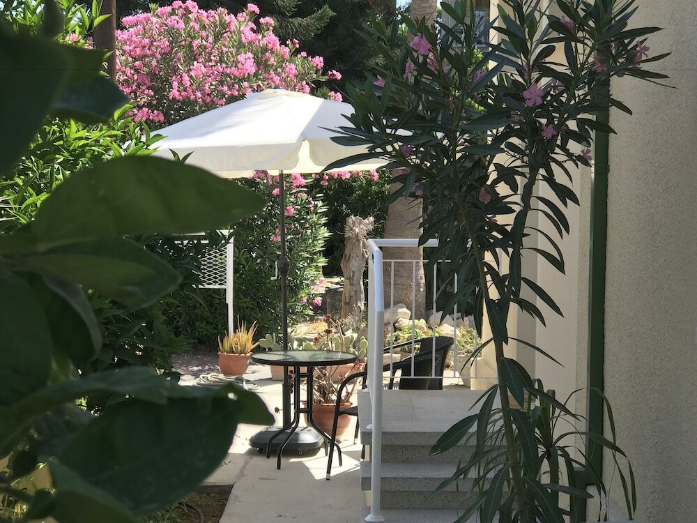 Фото Avgi's Home