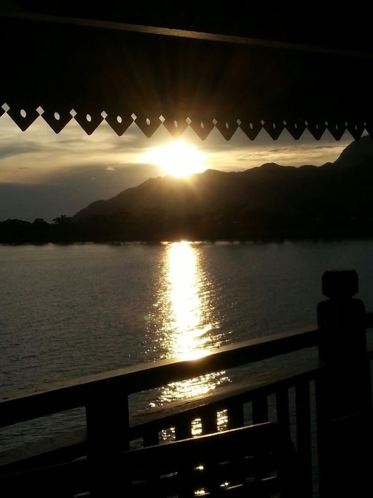 Фото De Water Chalet Langkawi Lagoon