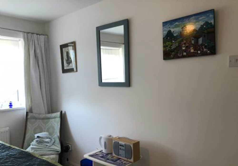 Фото Lakeside B&b