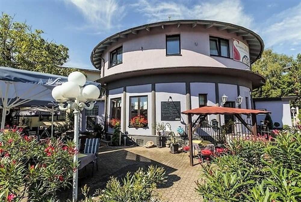 Фото Hotel Restaurant Kasserolle