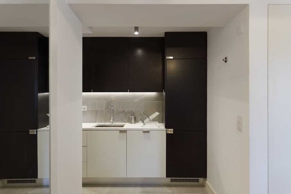 Фото City Stays Alegria Apartments