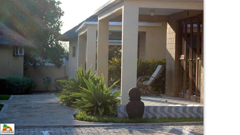 Фото Thamole Lodge