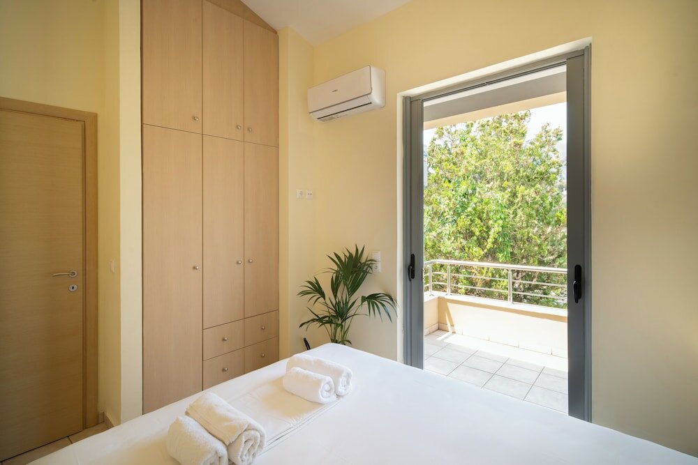 Фото Aggeliki House by The Sea