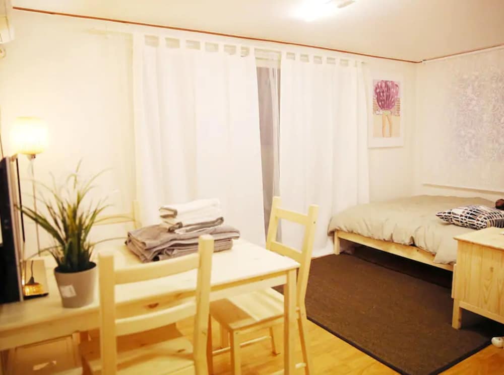 Фото JJ's Studio in Hongdae