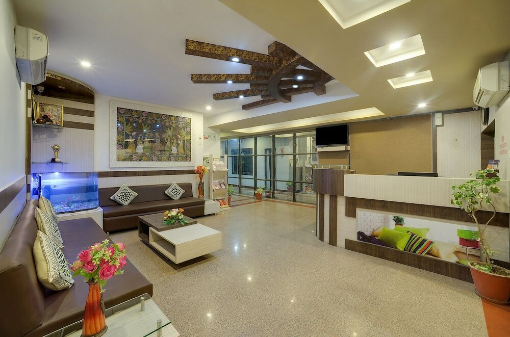 Фото отеля 2