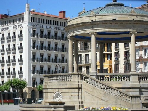 Гостиница Gran Hotel La Perla в Памплоне