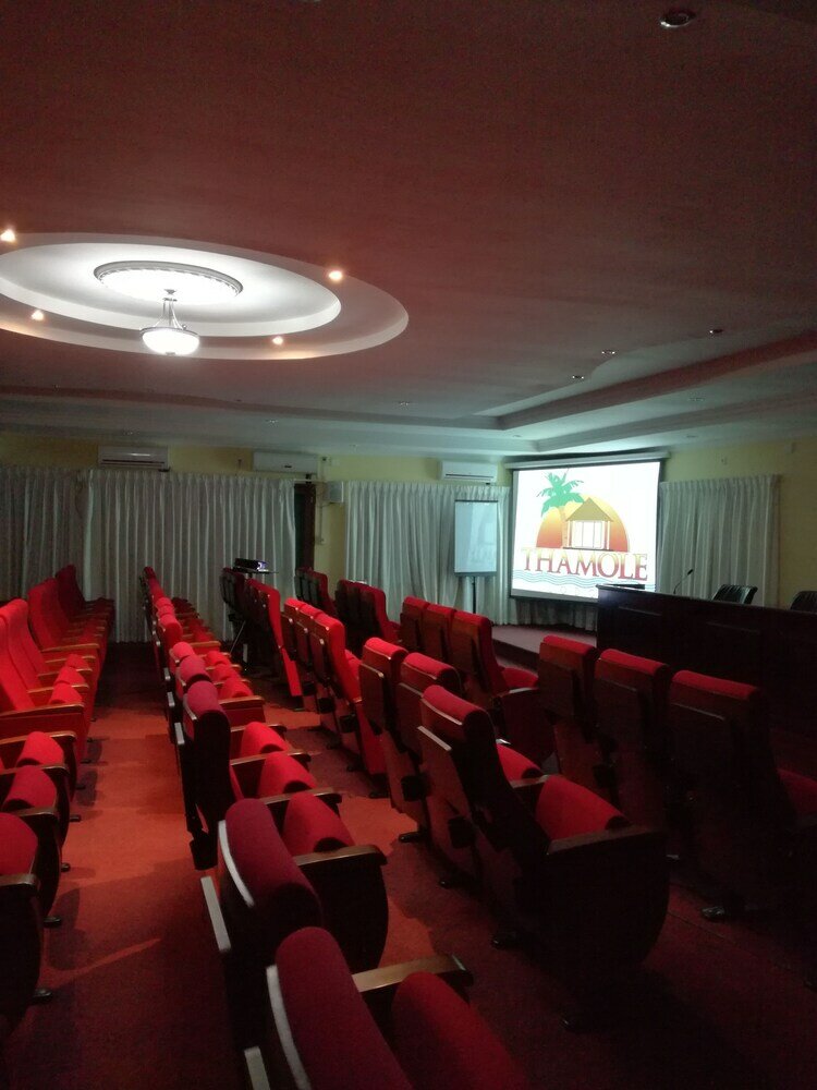 Фото Thamole Lodge