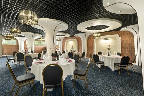 Гостиница Ramada by Wyndham Oldbury Birmingham