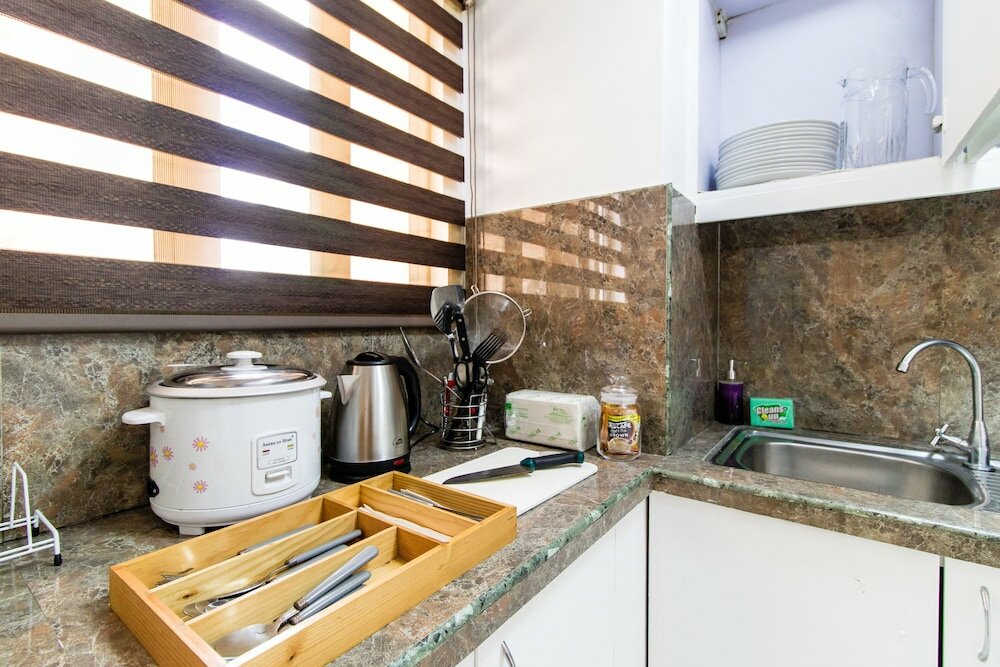 Фото Alcoves Greenbelt Park Place Makati