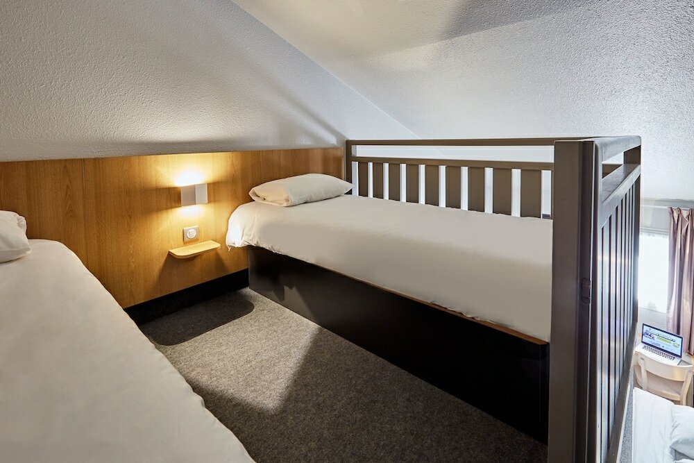 Фото B&b Hotel Caen Sud