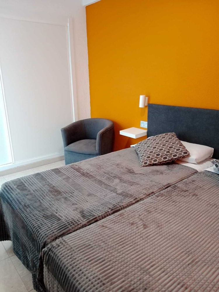 Фото Apartamentos El Velero