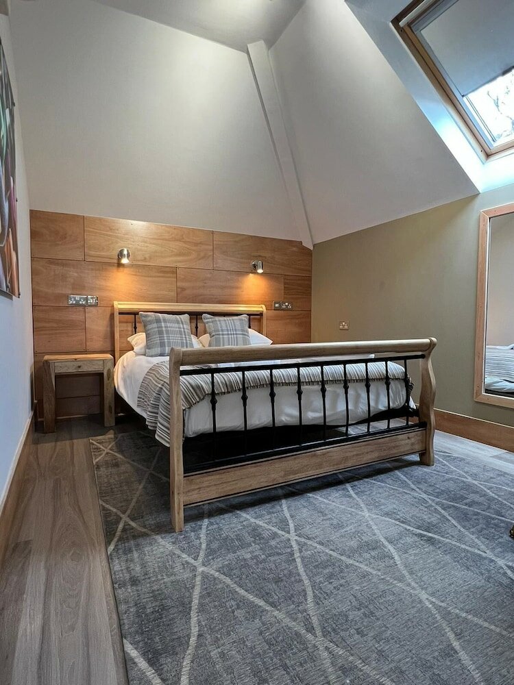 Фото Leaside Hotel