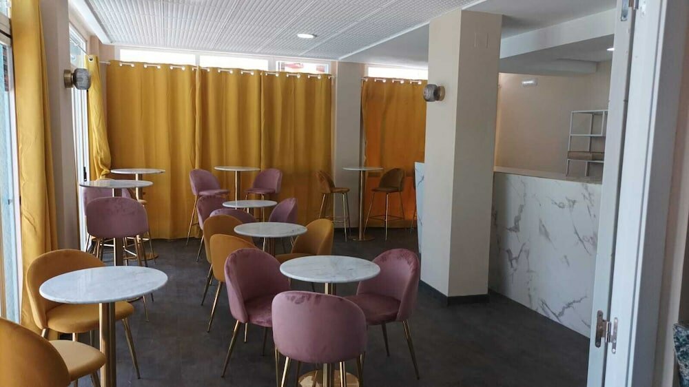 Фото Apartamentos El Velero