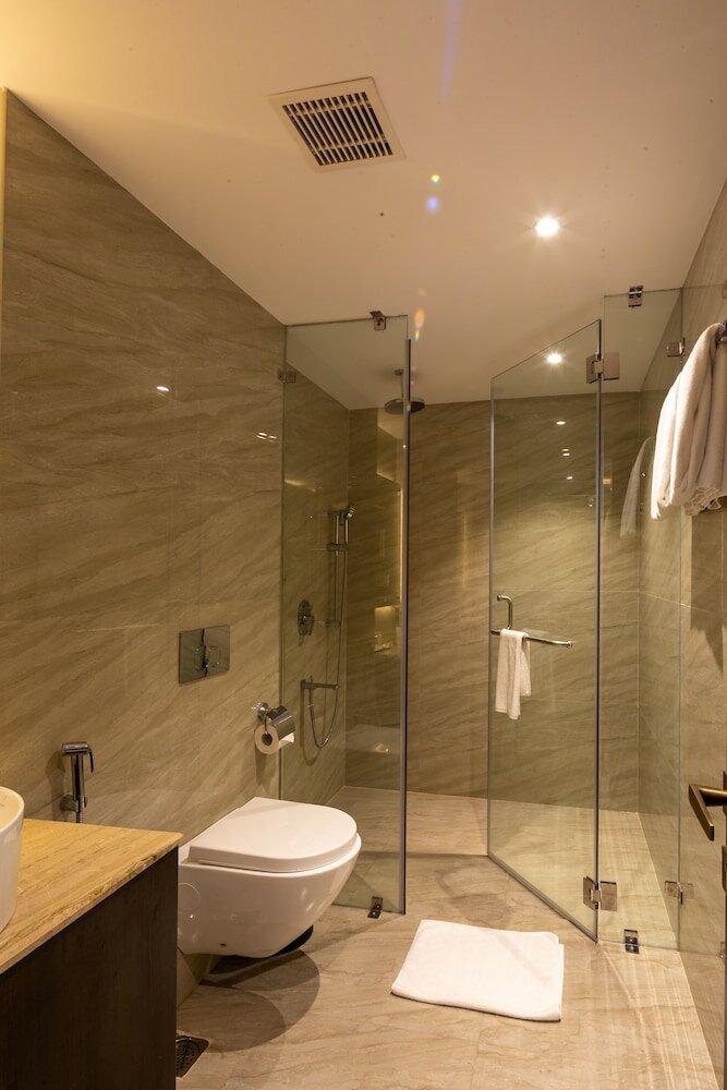 Фото Goldfinch Hotel Mangalore