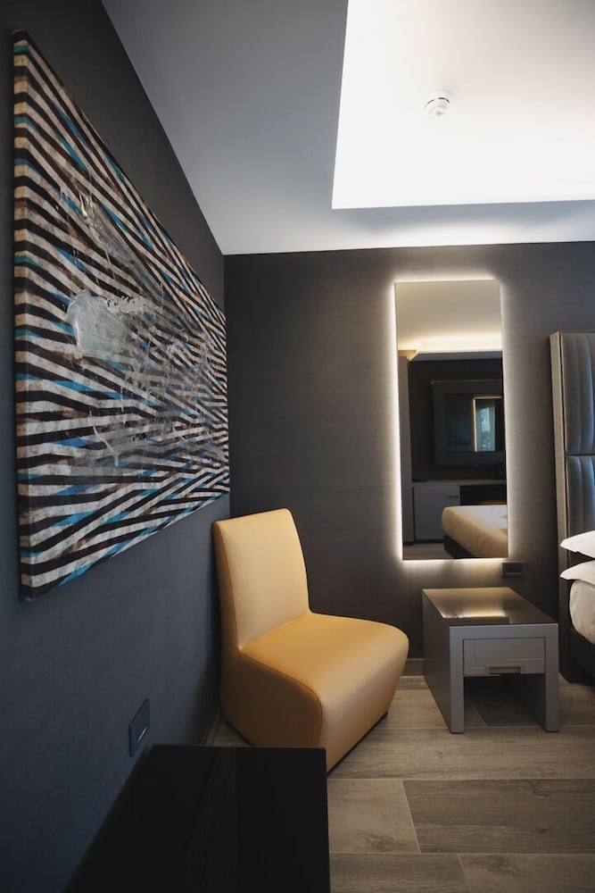Фото Hotel & Resort Tre Fontane Luxury