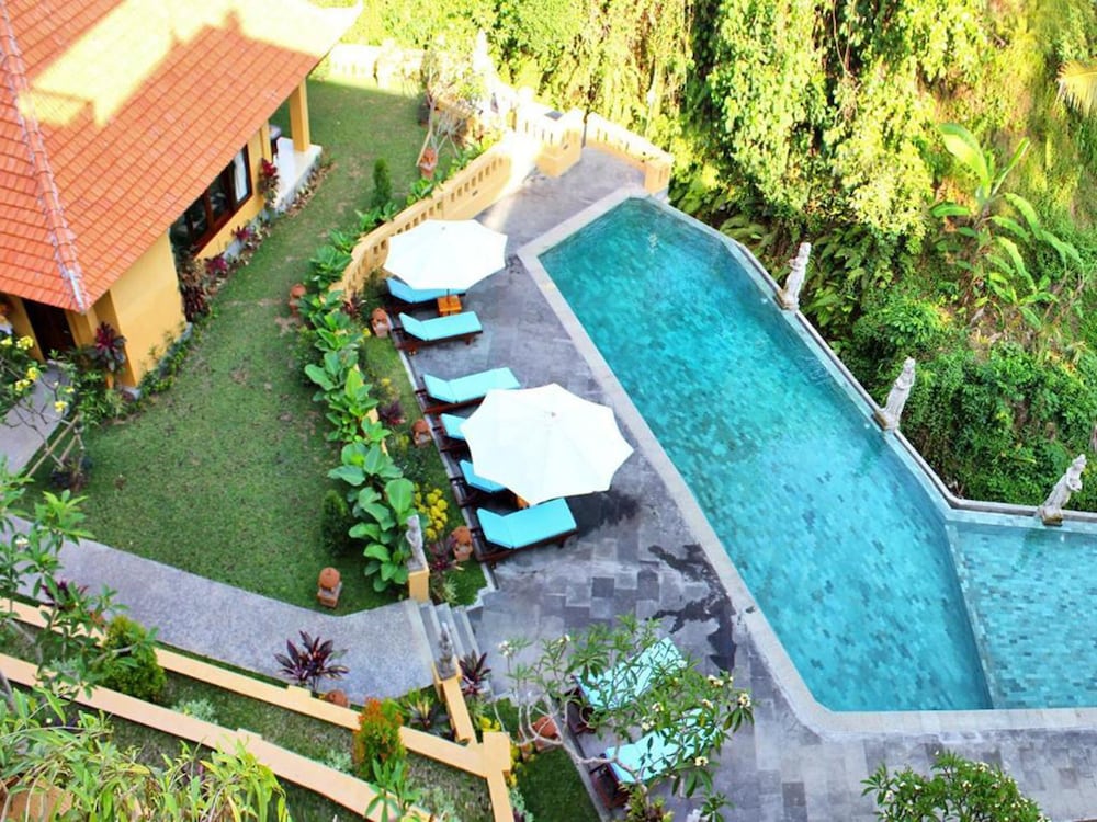 Фото Sri Aksata Ubud Resort