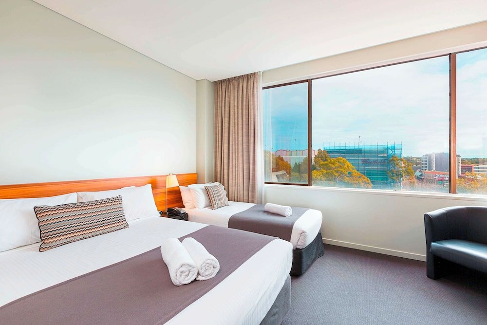 Фото Metro Hotel Miranda