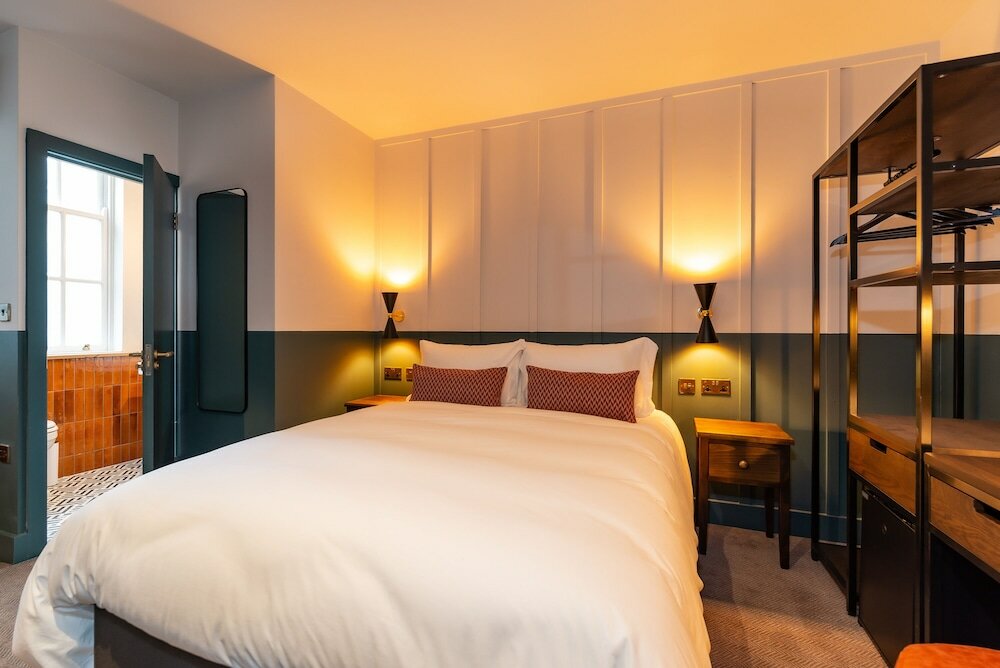 Фото The Pride of Paddington