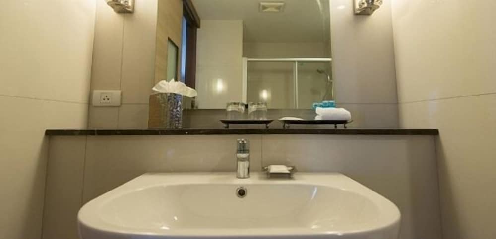 Фото Marsi Hotel Bangkok