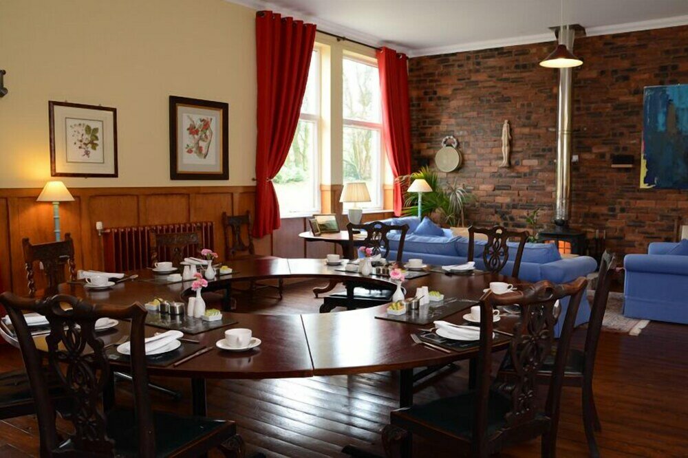 Фото The Old School Dalleagles