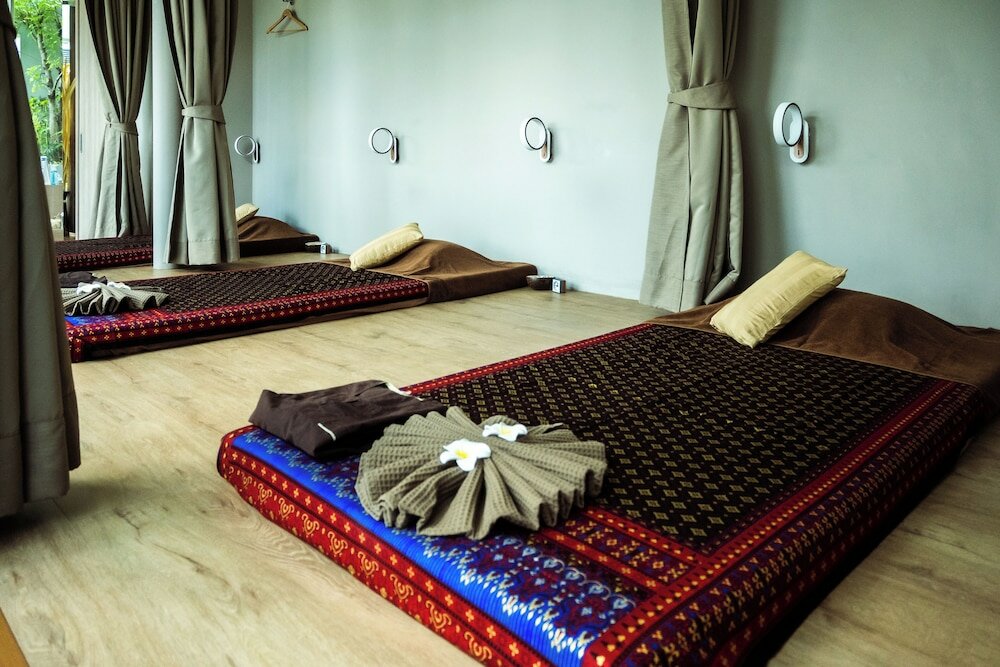 Фото Sabai Sathorn Service Apartment