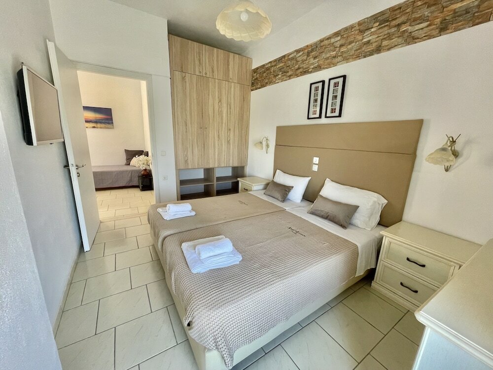 Фото Sea View Apts & Suites by Pachiplex