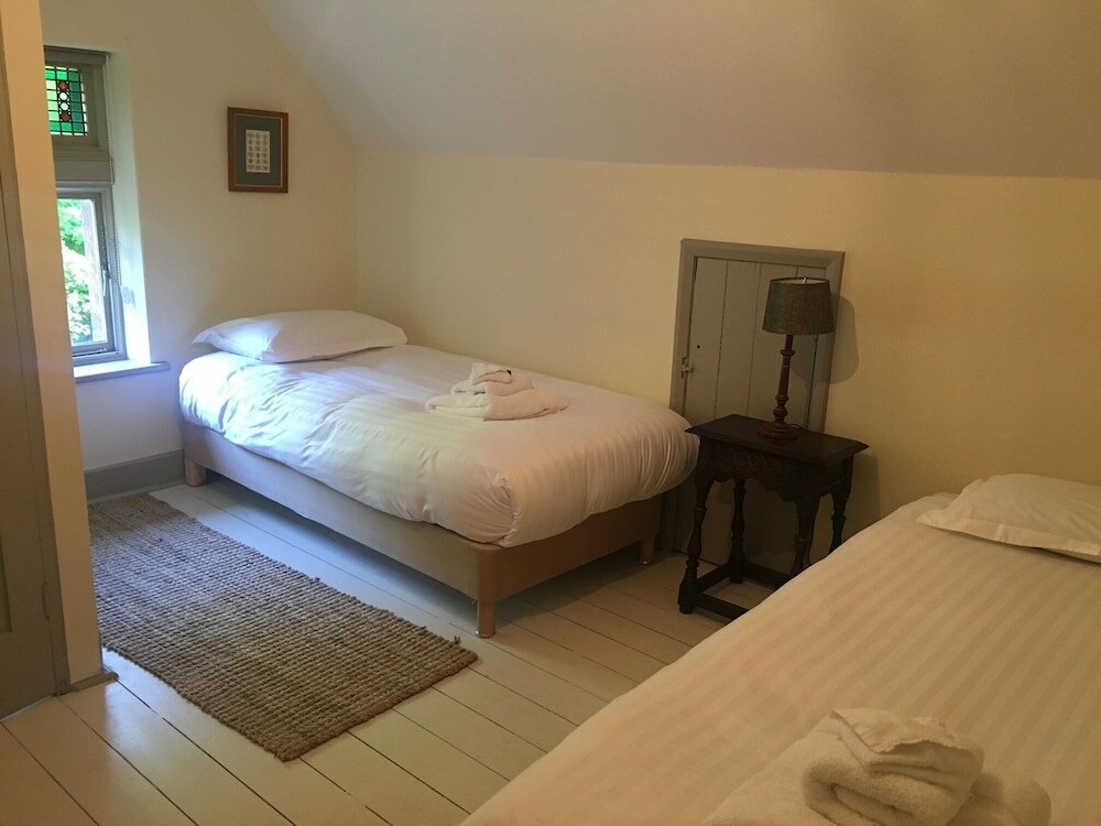 Фото Thornton Manor Estates