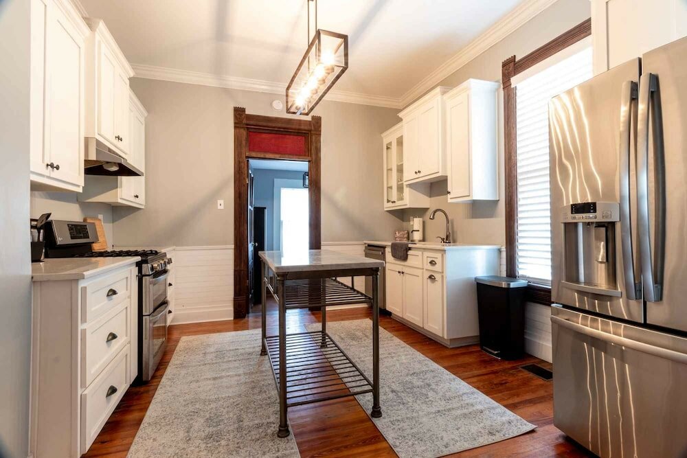 Фото The Iconic Palafox Palace