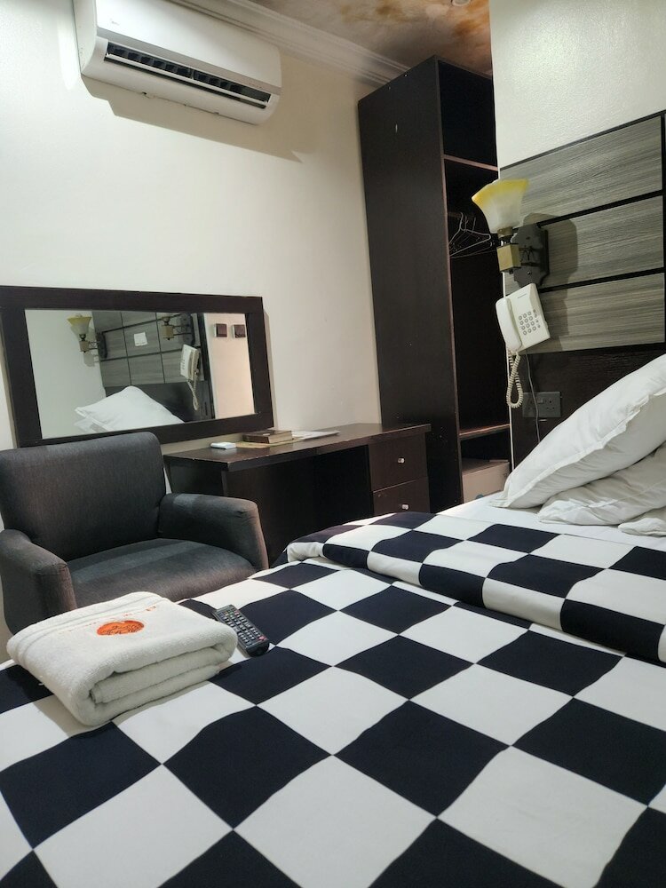 Фото Kelin Hotel & Suite