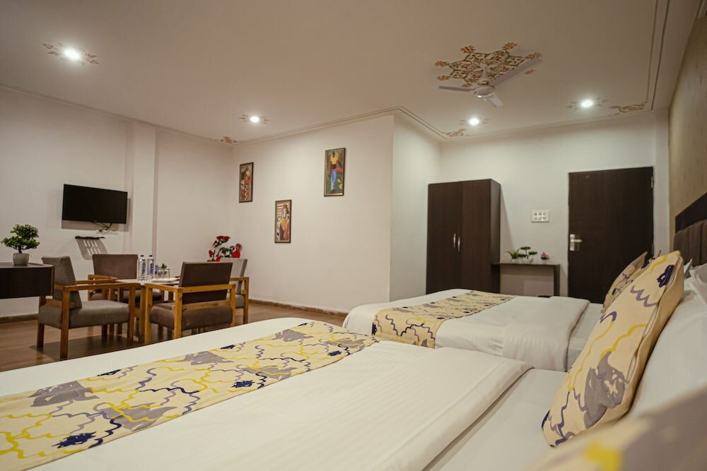 Фото Tripli Hotels Arunoday Palace