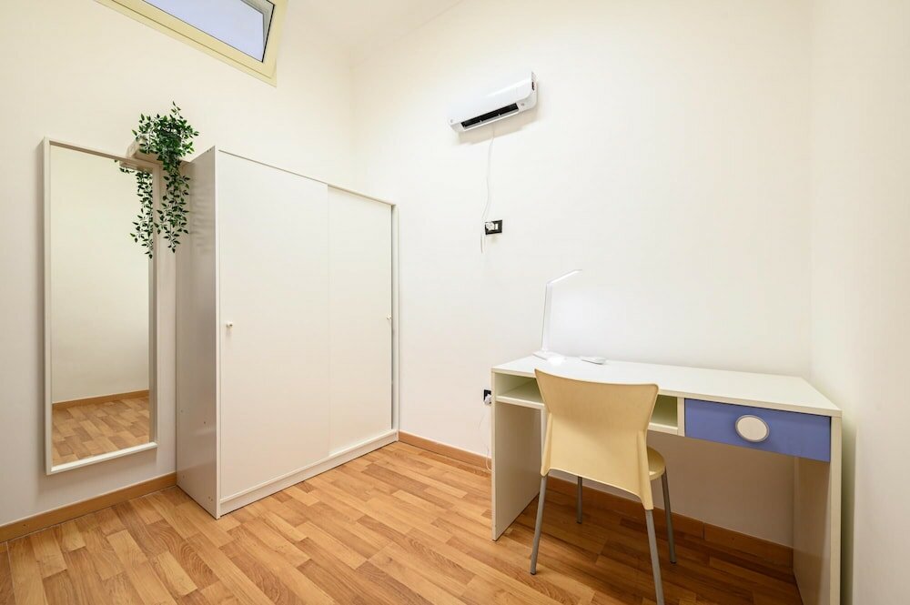 Фото Via Lanzieri 38 in Napoli