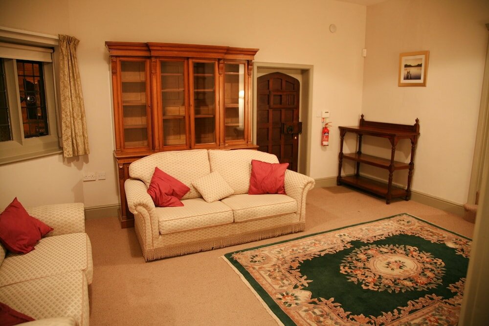 Фото Thornton Manor Estates