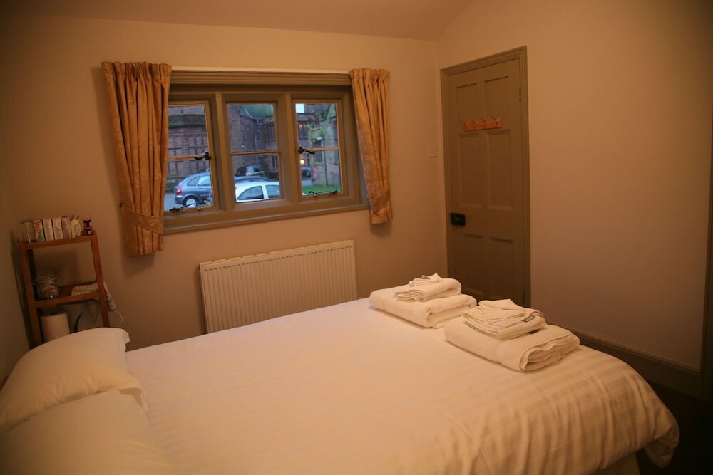 Фото Thornton Manor Estates