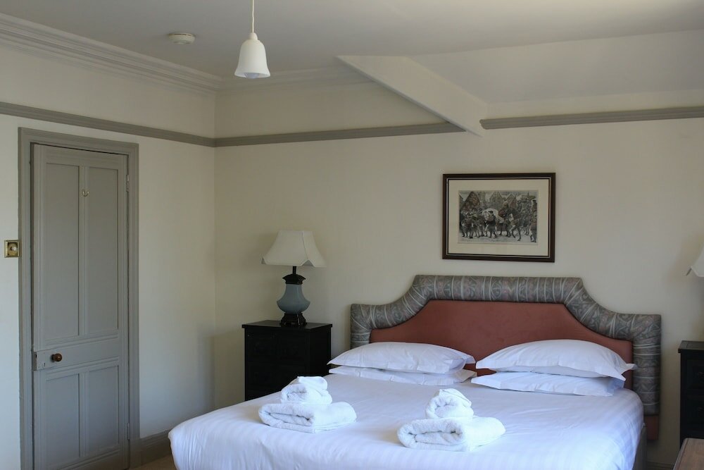 Фото Thornton Manor Estates