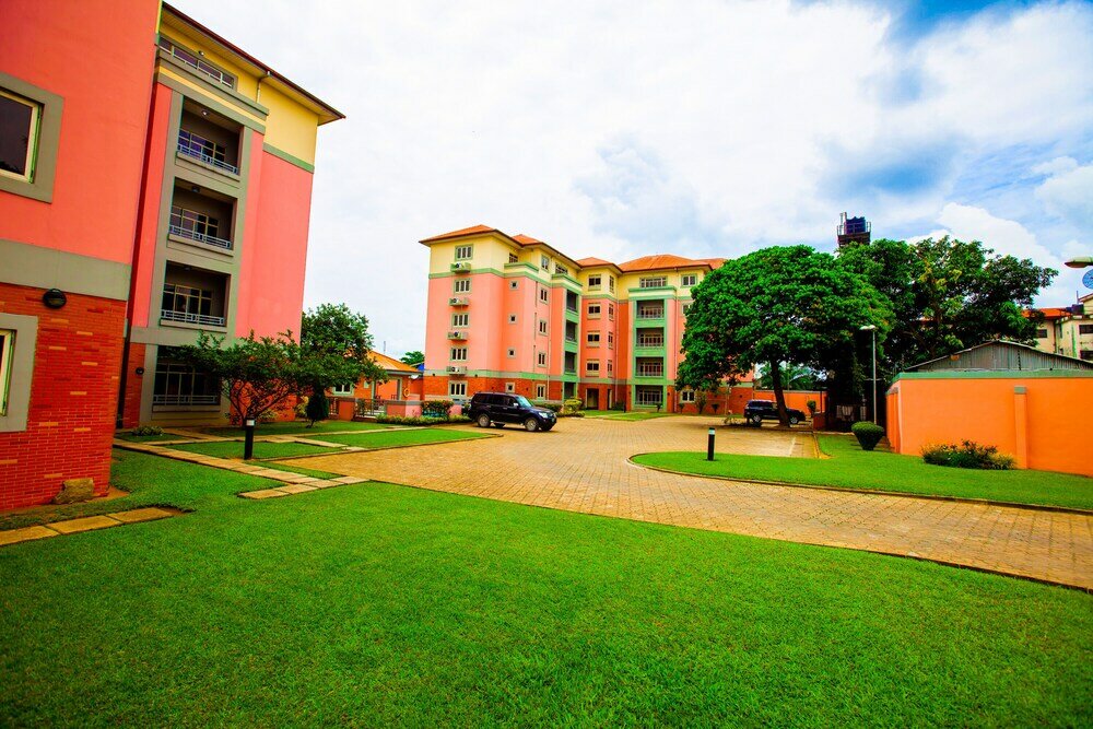 Фото Genesis Jersey Estate