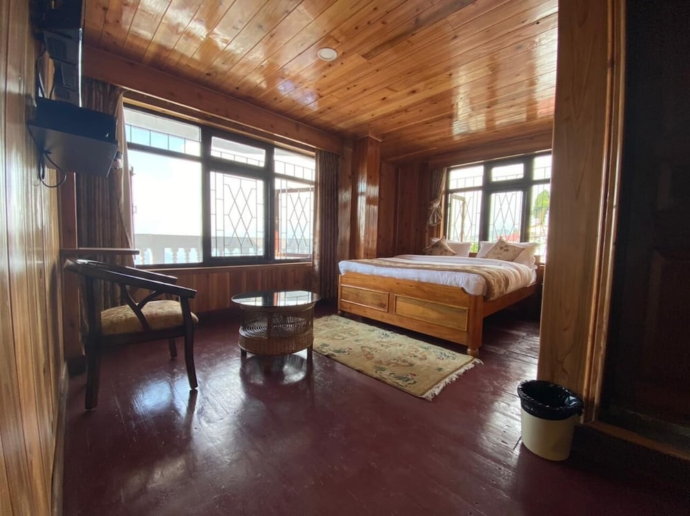 Фото Sherpa International Heritage