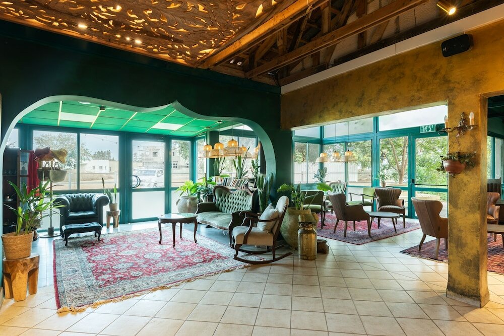 Фото отеля 1