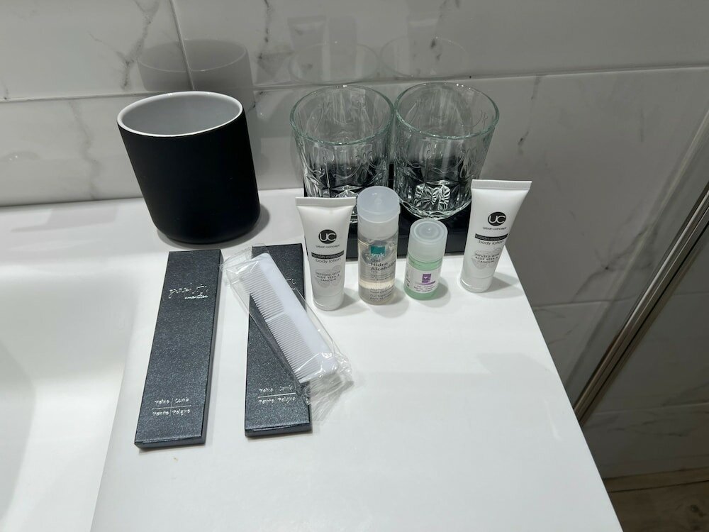 Фото Apartamentos Turísticos La Plaza