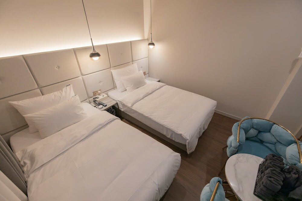 Фото Denbasta Hotel Heritage