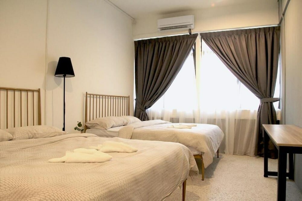 Hotel Oyo Home 90647 Mac Inn 94, George Town, photo