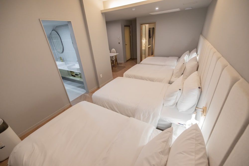 Фото Denbasta Hotel Heritage