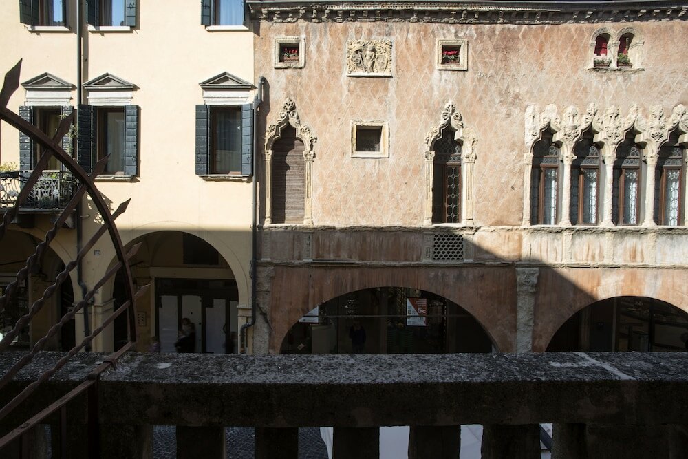 Фото Piazza dei Frutti Flat