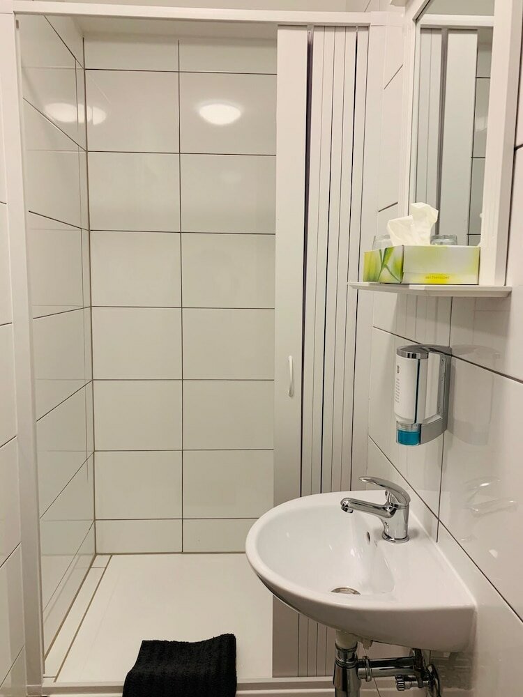 Фото Checkinn Hotel