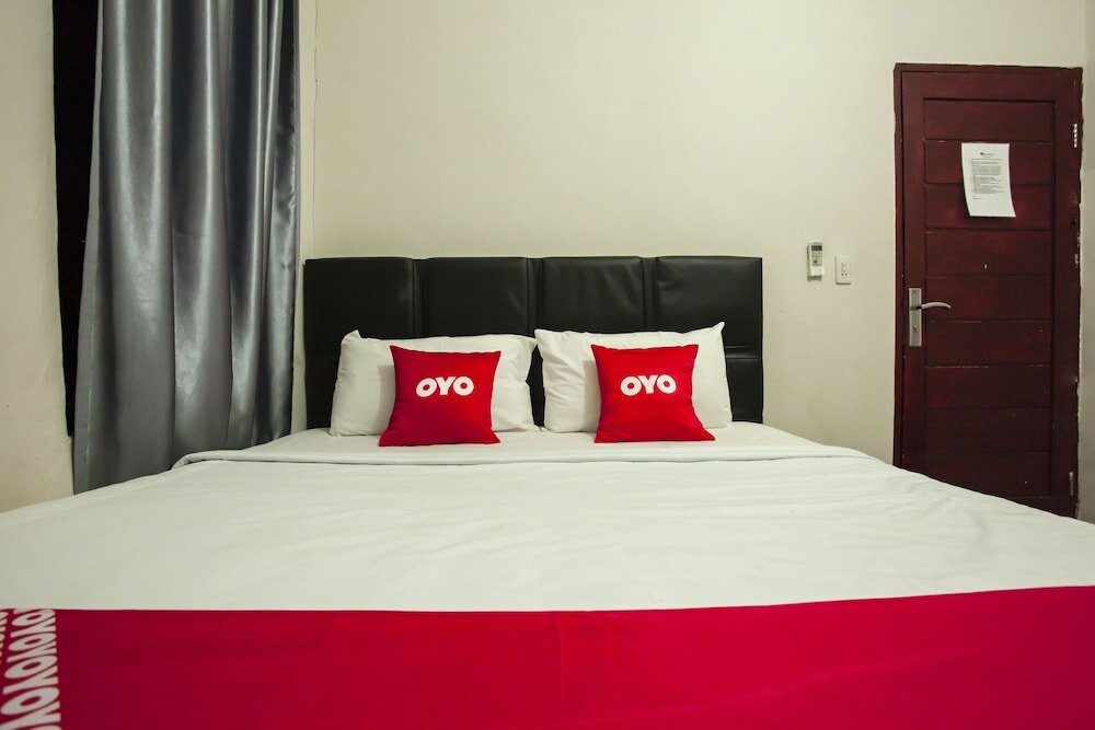 Фото Oyo 1631 Hotel Apple