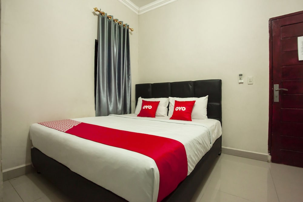 Фото Oyo 1631 Hotel Apple