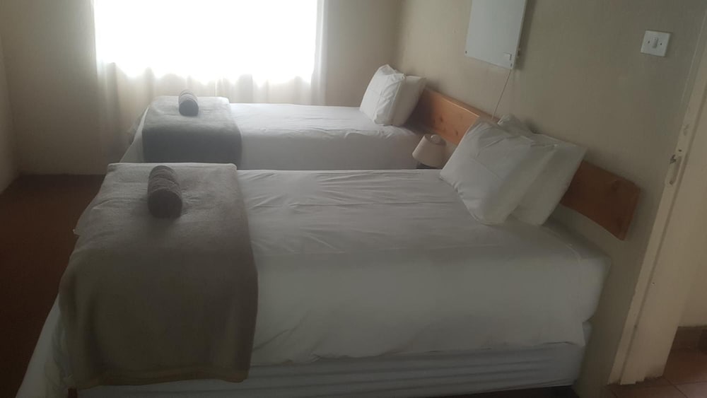 Фото Wits End Mountain Resort