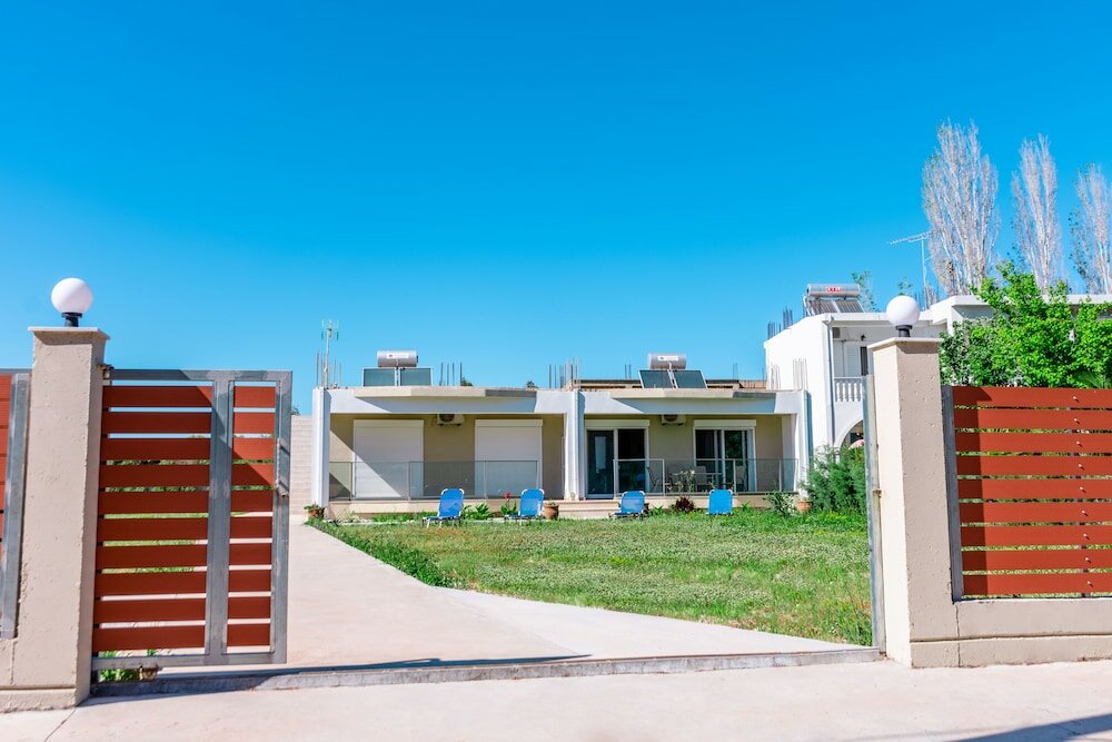 Фото Nancy's Luxury Apartments