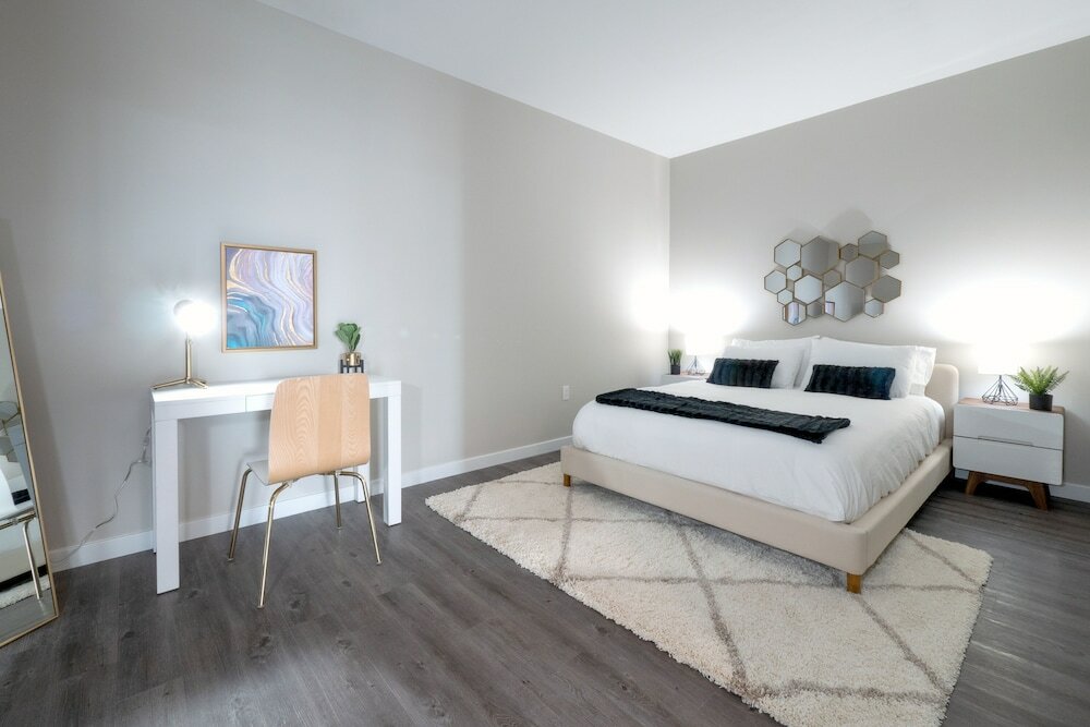 Фото Luxury Furnished Apartments by Hyatus at Amistad Park