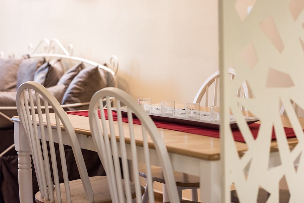 Фото Oinoelia Luxury Suites & Residence