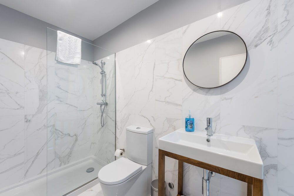 Фото 197694064247